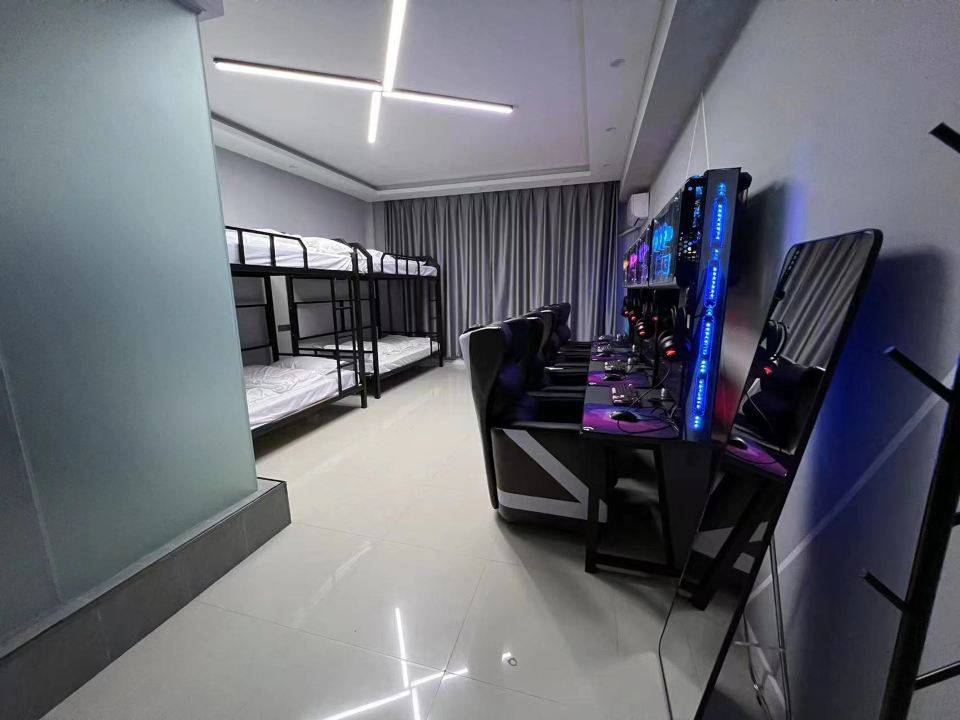 明水1717电竞宾馆 融合电竞与住宿的科技新体验